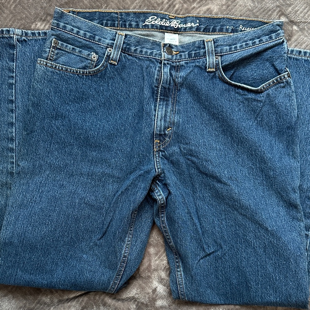 Eddie Bauer Men's Relaxed Fit Denim Jeans